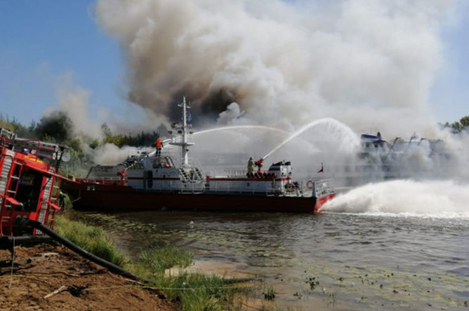 Пожар на теплоходе «Святая Русь» в Нижегородской области, 13 августа 2019 года