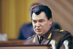 Главнокомандующий вооруженными силами СНГ Евгений Шапошников на Всеармейском офицерском собрании в Кремле, 1992 год