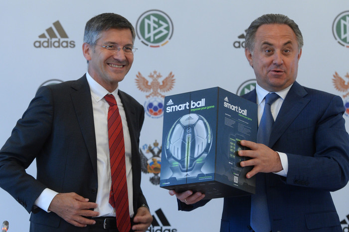 Министр спорта Виталий Мутко с руководителем Adidas Гербертом Хайнером