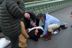 Раненный в результате теракта в центре Лондона мужчина