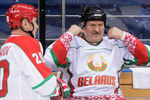 Президент Белоруссии Александр Лукашенко во время тренировочной игры в хоккей в Сочи, 15 февраля 2019 года