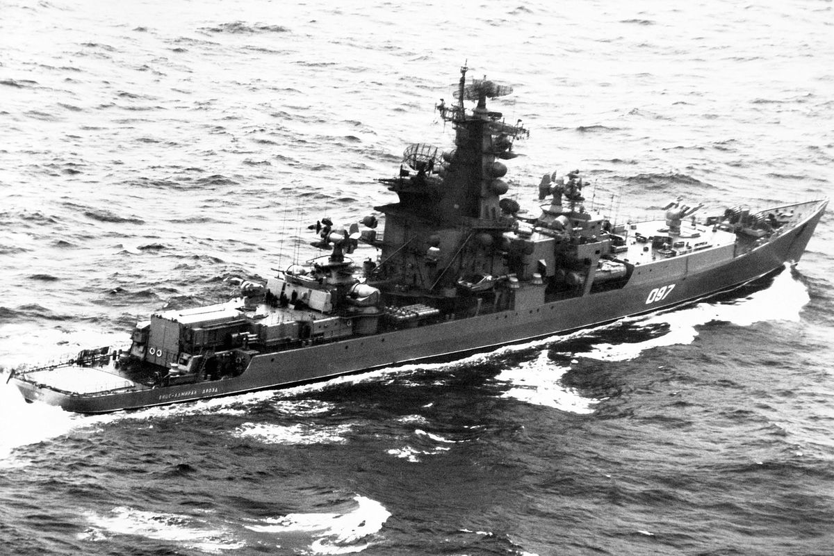 Ракетный крейсер «Вице-адмирал Дрозд», 1986 год