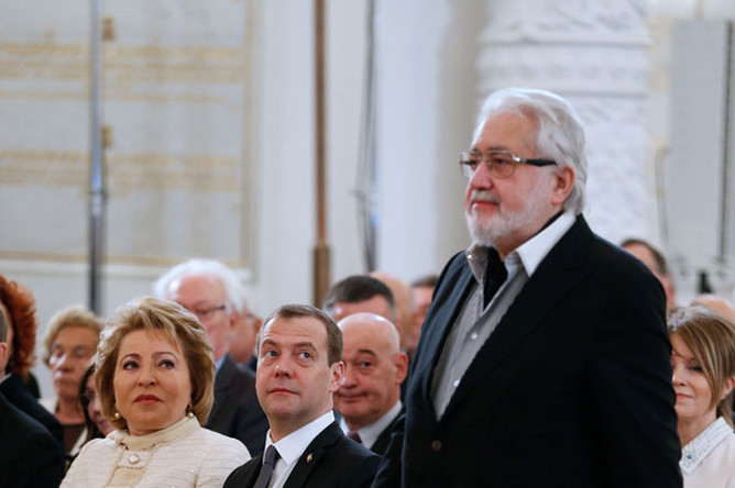 Художественный руководитель Малого драматического театра Лев Додин на церемонии вручения государственных премий РФ в области науки и технологий, литературы, искусства и гуманитарной деятельности за 2015 год в Кремле