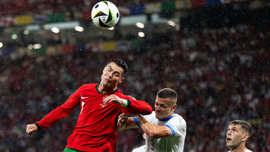 Роналду установил рекорд Евро: Португалия вырвала победу у Чехии