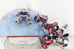 Хоккеисты повздорили у ворот сборной России