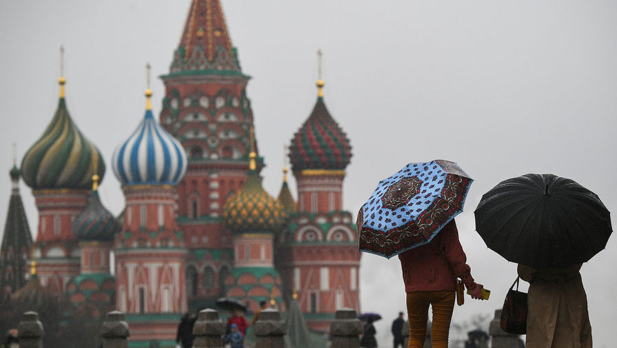 Небольшой дождь и до 15 градусов тепла ожидаются в Москве в воскресенье