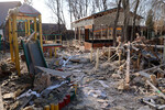 Последствия обстрела ресторана «Шеш-Беш» в Ленинском районе Донецка, 22 декабря 2022 года
