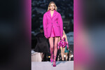 Стелла Максвелл на показе коллекции Versace осень-зима 2023/2024