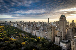 Вид на Центральный парк в Нью-Йорке, США, 24 октября 2023 года
