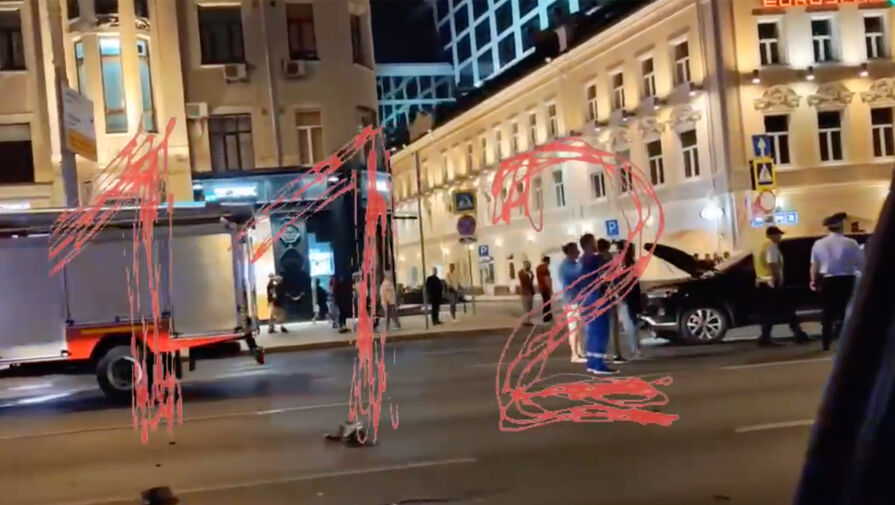 В центре Москвы мотоциклист скончался в результате ДТП