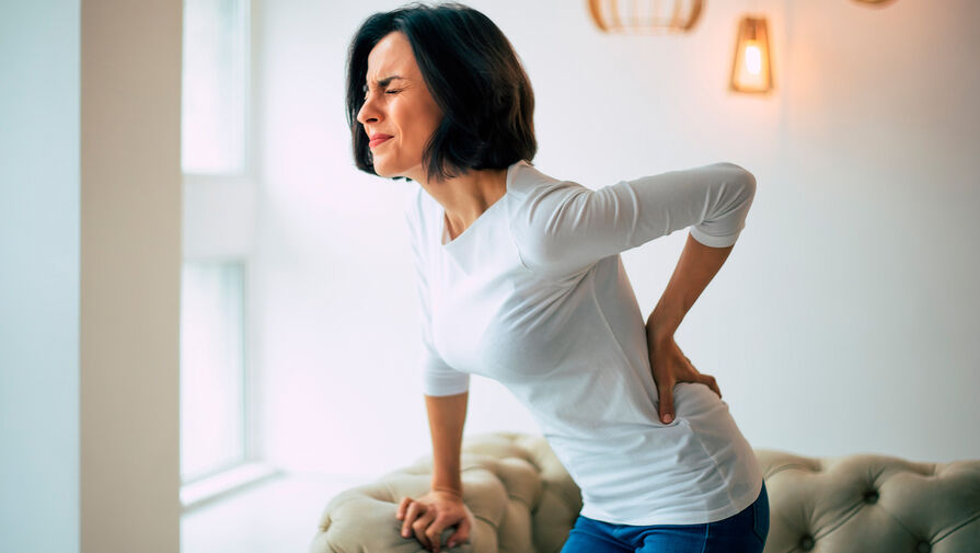 Названа ошибка, мешающая вылечить хроническую боль в спине