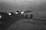 Доставка грузов в осажденный Ленинград по льду Ладожского озера во время Великой Отечественной войны, 1943 год 