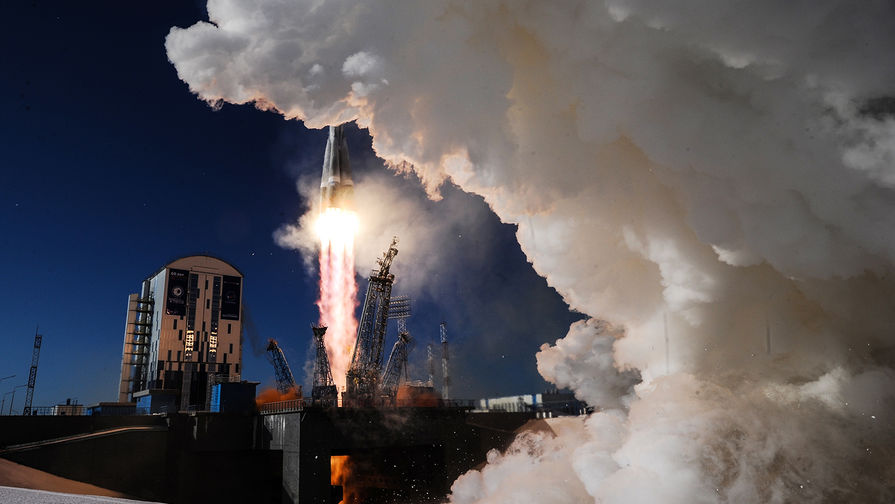 Запуск ракеты ракеты-носителя &laquo;Союз-2.1а&raquo; со спутниками на&nbsp;борту с&nbsp;космодрома &laquo;Восточный&raquo; в&nbsp;Амурской области, 1 февраля 2018 года
