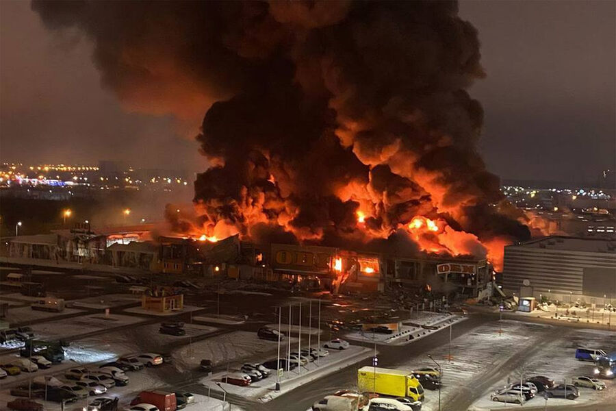 Пожар в&nbsp;магазине OBI в&nbsp;торговом центре «МЕГА Химки», 9&nbsp;декабря 2022&nbsp;года