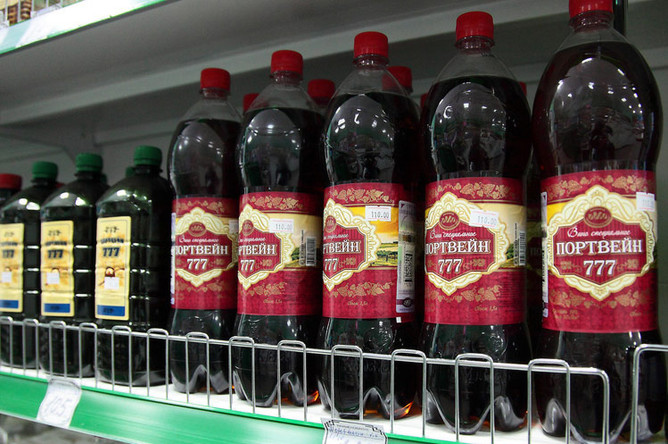 Стоимость столовых вин в российских регионах часто не превышает 100 рублей