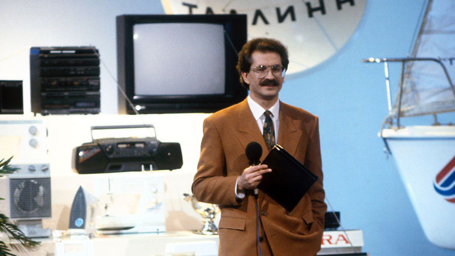 Владислав Листьев - ведущий капитал-шоу «Поле чудес» на Центральном телевидении, 1991 год