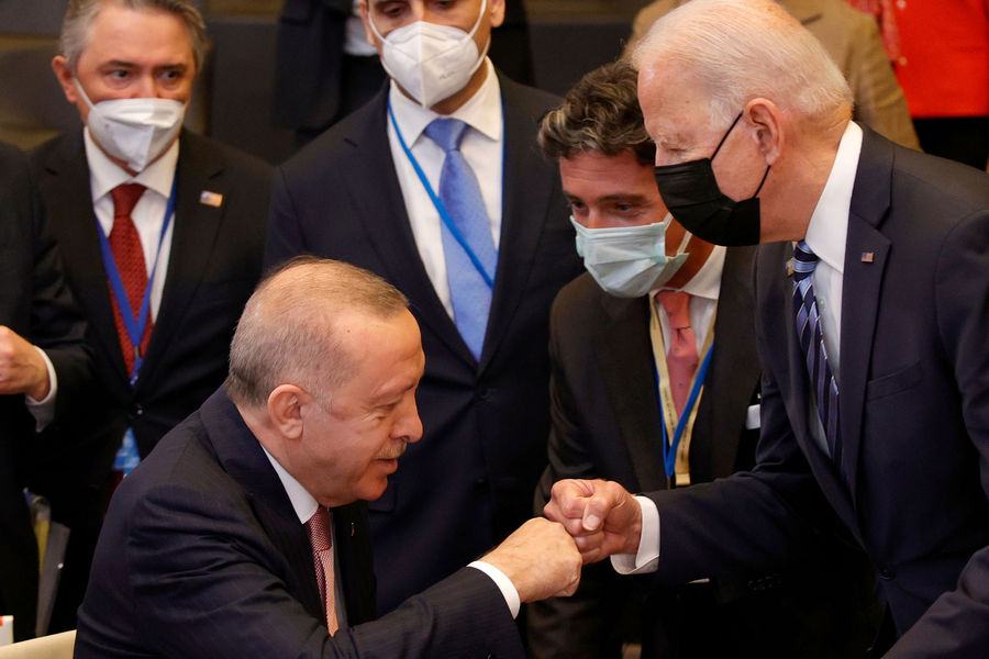 Президент Турции Реджеп Тайип Эрдоган и президент США Джо Байден 