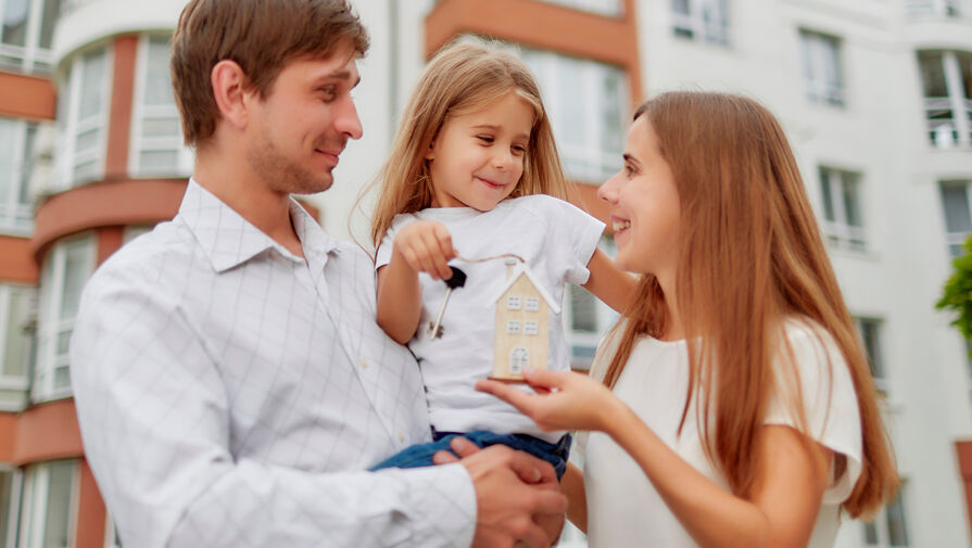 Семьи с высоким доходом могут исключить из программы льготной ипотеки