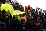 Церемония старта продаж нового отечественного седана Lada Vesta в Екатеринбурге