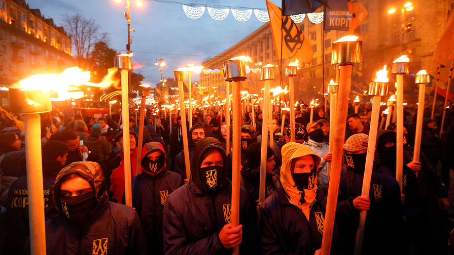 Участники марша националистов в&nbsp;Киеве, 14&nbsp;октября 2017