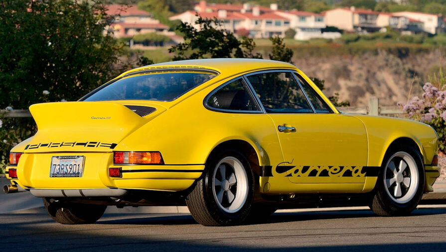 Porsche 911 погибшей звезды Форсажа выставили на аукцион