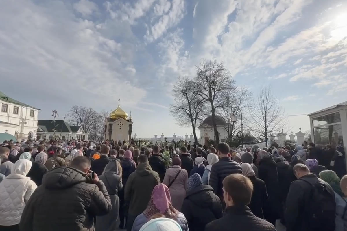 В Сети показали видео, как возродилась Лавра благодаря монахам УПЦ