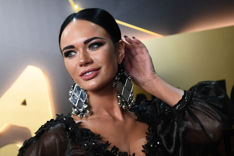 Яна Кошкина на&nbsp;pre-party музыкальной премии &laquo;ЖАРА Music Awards&raquo;, 2019&nbsp;год