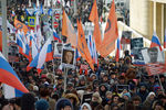 Участники марша в память о политике Борисе Немцове в Москве, 25 февраля 2018