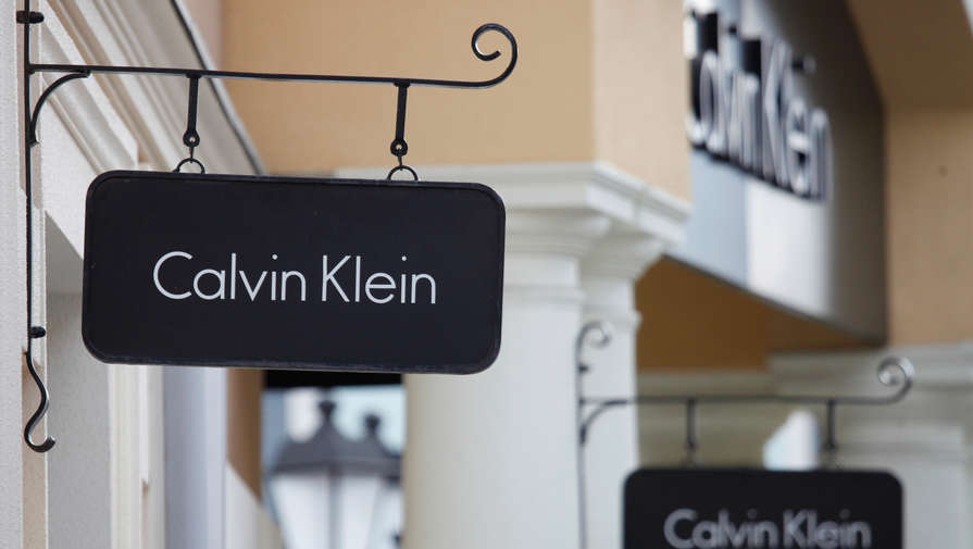 Владелец брендов Calvin Klein и Tommy Hilfiger вышел из бизнеса в РФ