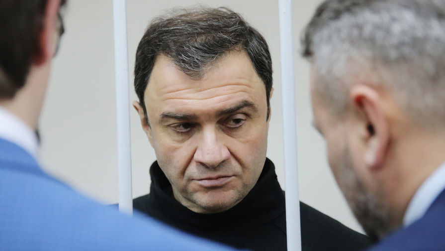 Бывший замминистра культуры Григорий Пирумов в Лефортовском суде, 12 декабря 2016 года