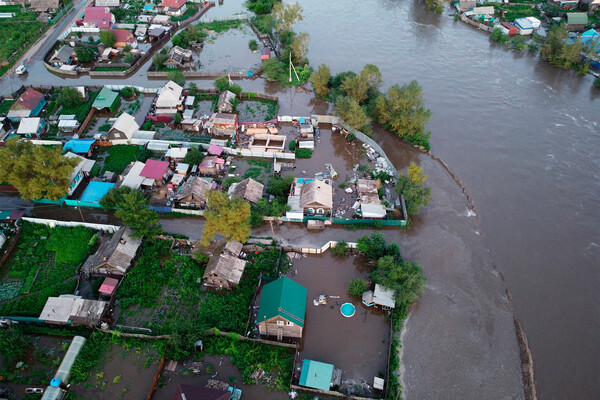 Река Читинка в&nbsp;Чите, уровень которой из-за сильных дождей превысил критическое значение, 29&nbsp;июля 2022&nbsp;года