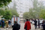 На месте обрушения подъезда в жилом доме в Белгороде, 12 мая 2024 года