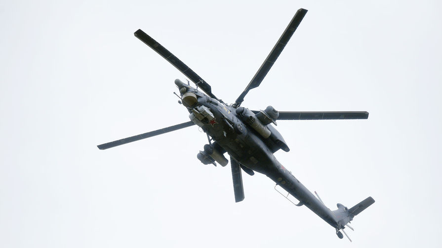 Минобороны России показало кадры с боевыми вылетами вертолетов Ми-28 и Ми-24