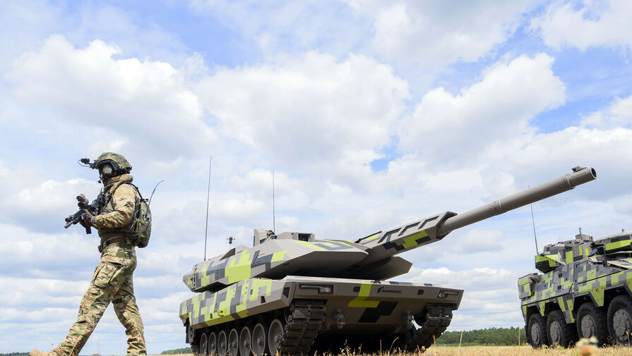 Глава Rheinmetall: концерн намерен поставить странам Европы 500 танков Panther к 2030 году