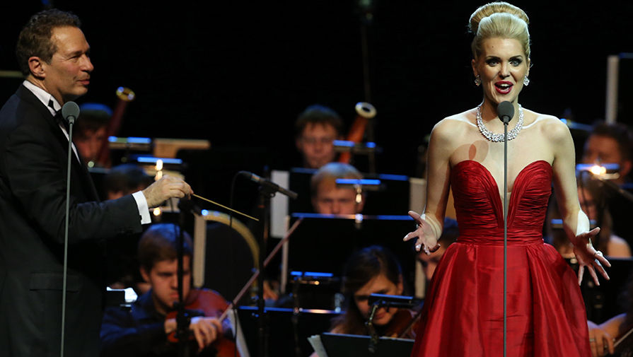 Американская оперная певица Микаэла Оэсте во время выступления в&nbsp;концертном зале &laquo;Крокус Сити Холл&raquo;