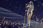 Певица Мэрайя Кэри во время выступления на премии MTV Video Music Awards в Нью-Йорке, 7 сентября 2025 года 