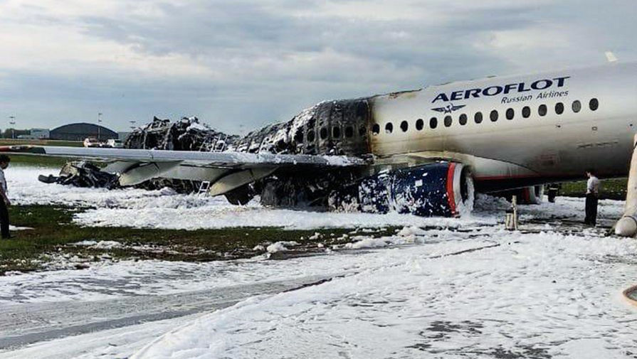 Последствия пожара в самолете в аэропорту Шереметьево, 5 мая 2019 года