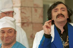 Амаяк Акопян на съемках сериала «Медики», 2001 год