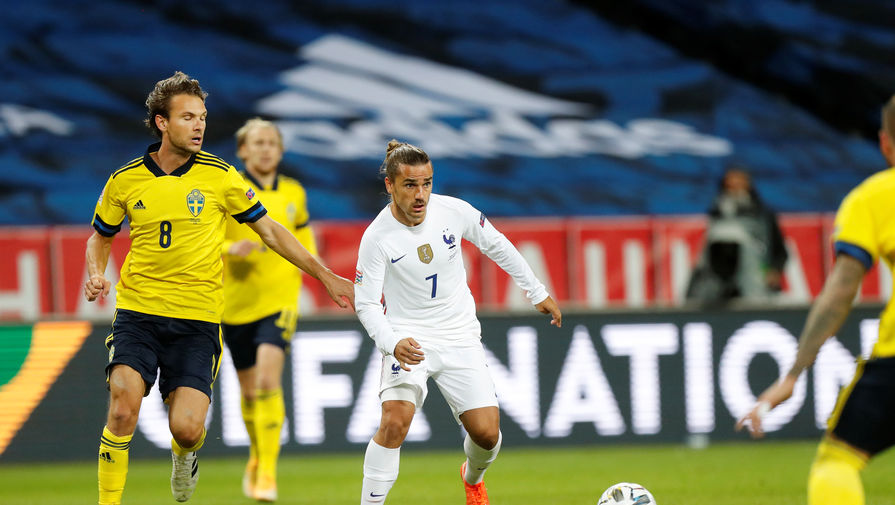Антуан Гризманн в матче Швеция — Франция