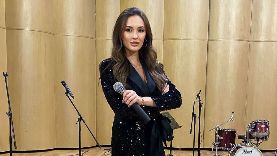 Дочь Александра Серова улетела в Стамбул вместе с детьми
