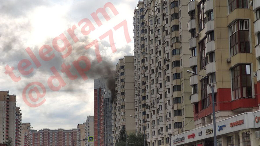 В Красногорске вспыхнул пожар в многоквартирном доме