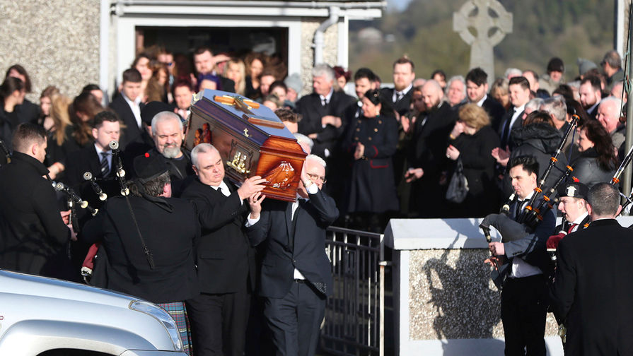 Похороны Долорес О'Риордан в&nbsp;Ирландии, 23 января 2017 года