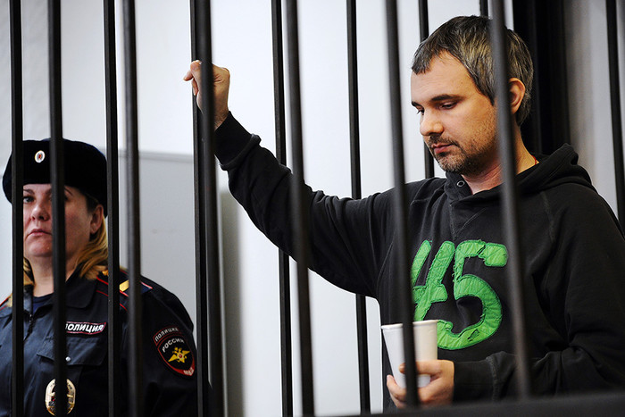 Фотограф Дмитрий Лошагин перед оглашением приговора в Октябрьском районном суде