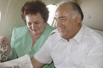 1993 год. Виктор Черномырдин с супругой на борту самолета по дороге в ФРГ
