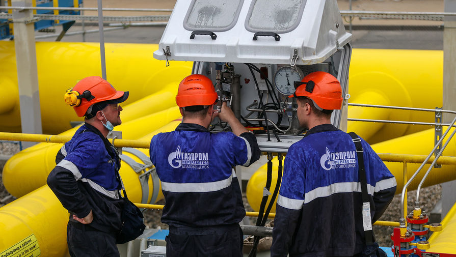 "Газпром" за 10,5 месяца сократил экспорт газа в дальнее зарубежье на 43,4%