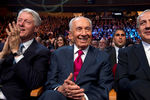 Экс-президент США Билл Клинтон, Шимон Перес и премьер-министр Израиля
Биньямин Нетаньяху, 2013 год 