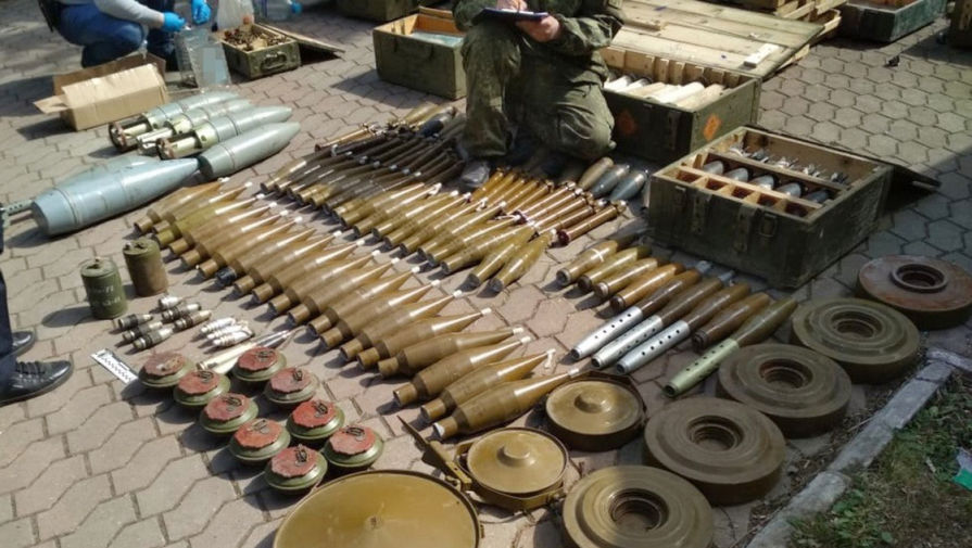 Военнослужащий ВСУ назвал розничные цены на гранатометы и пистолеты на Украине