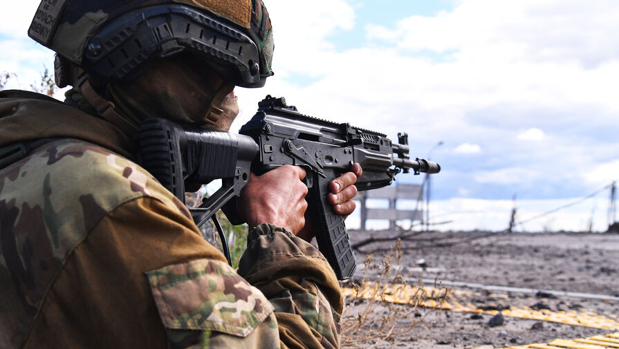РИА Новости: группа Вагнер уничтожила украинскую БМП в бою за южные кварталы Артемовска