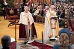 Король Великобритании Карл III во время церемонии коронации в Вестминстерском аббатстве, Лондон, 6 мая 2023 года