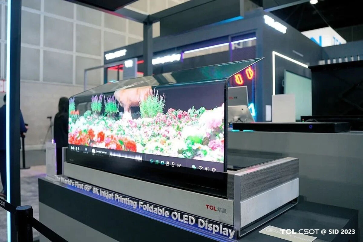 Представлен первый в мире складной OLED-телевизор - Газета.Ru | Новости